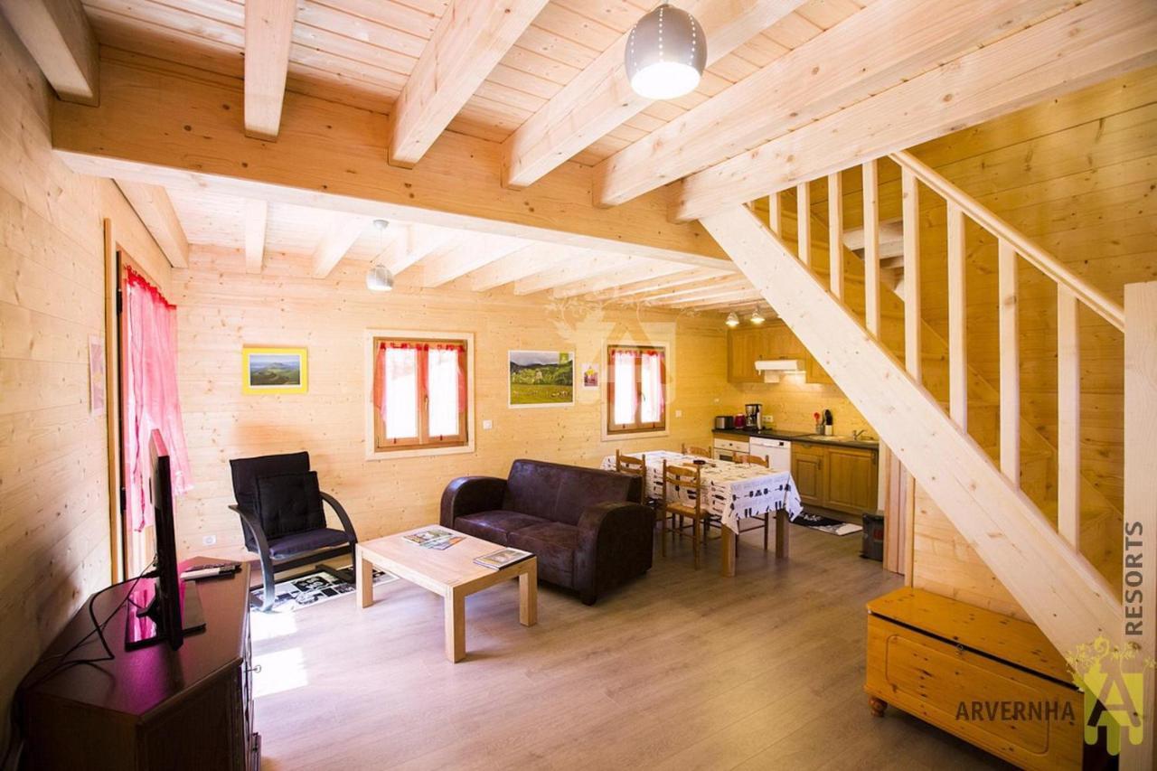 Chalet Des Noisettes Murol Εξωτερικό φωτογραφία